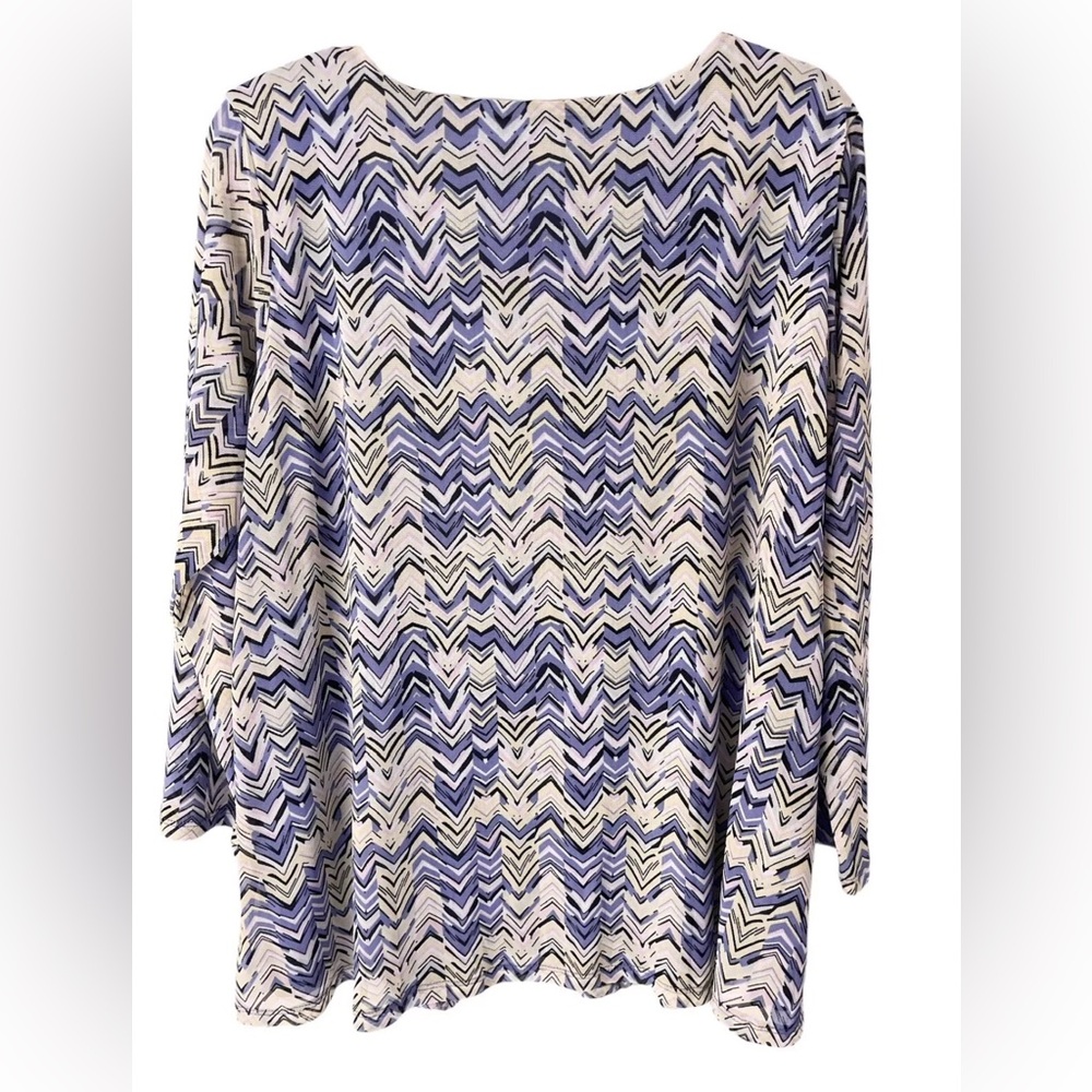 🚨New NOTATIONS Top Women's Chevron Print Scoop Neck Studded 3/4 Sleeves - Picture 4 of 5